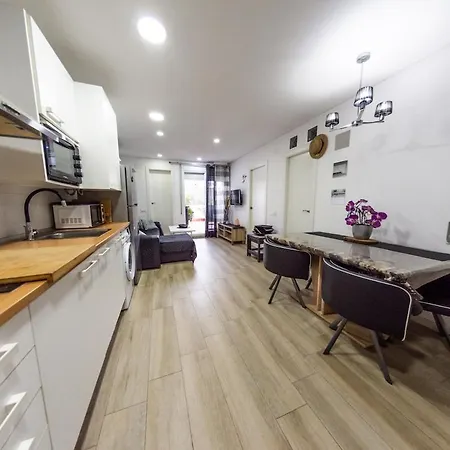 Apartment Terrace &